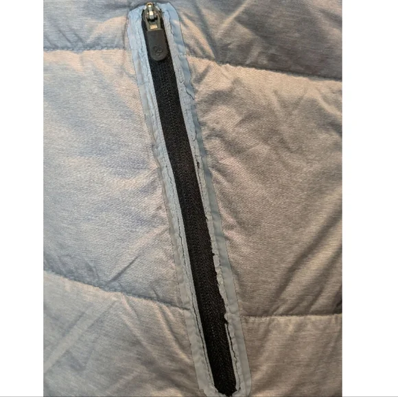 Zella Gray Asymmetrical Zip Funnel Neck PrimaLoft Puffer Vest Women's Medium - Picture 15 of 17